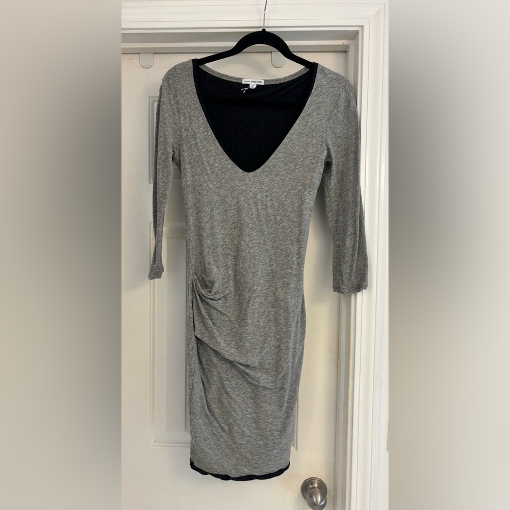 JAMES PERSE Women's Gray V-Neck black lined Ruched Dress. Size 2 (s-m)